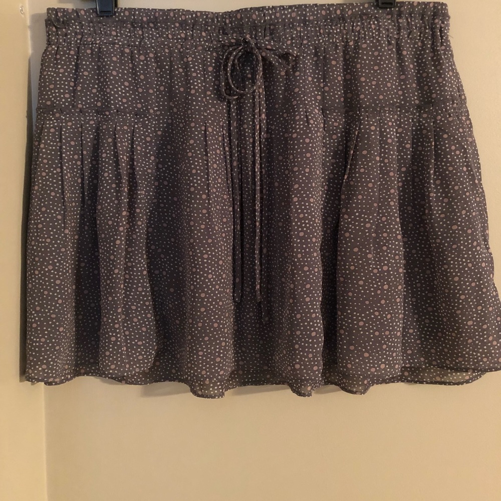 Polka dot American Eagle skirt